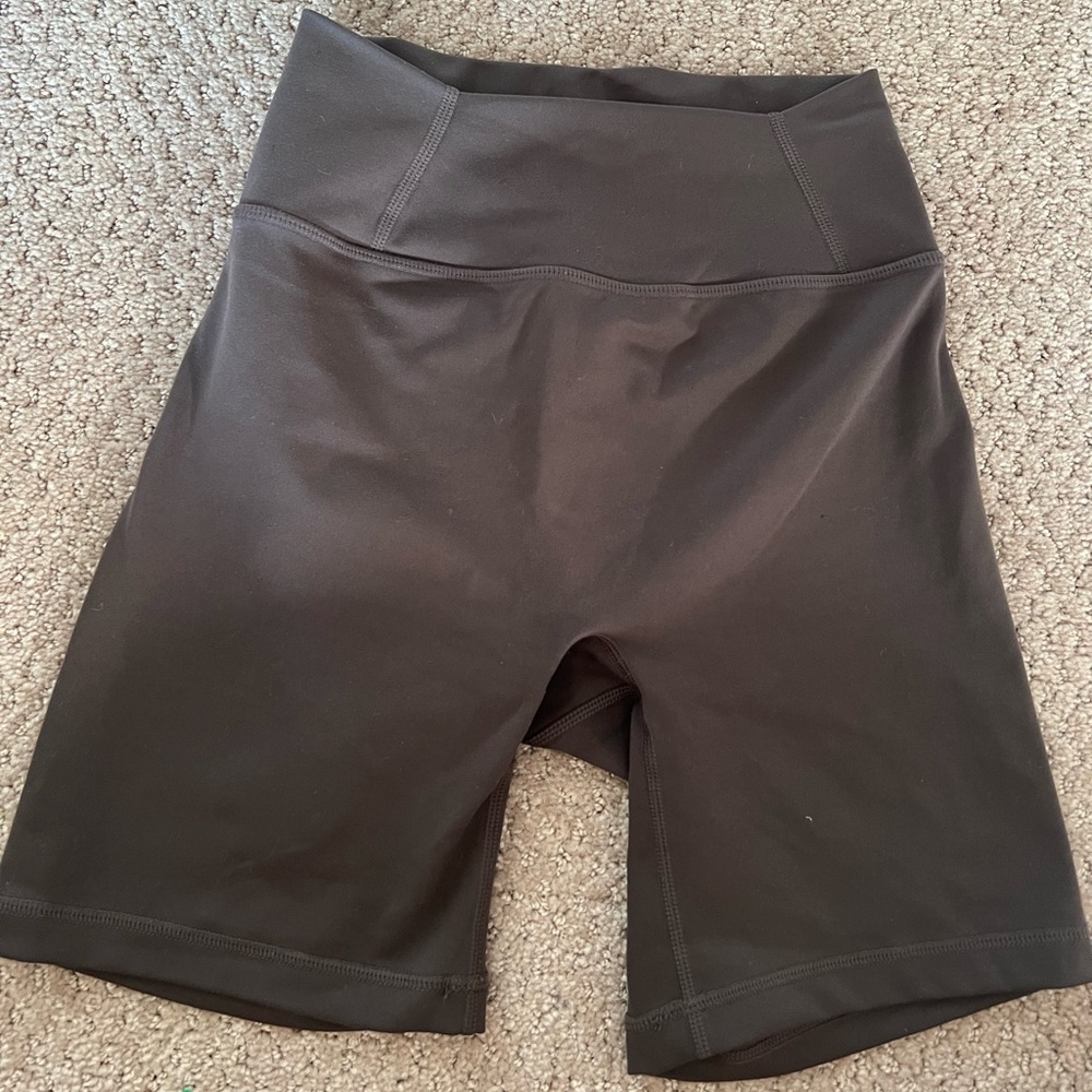 Oner active timeless shorts (mid thigh length)
